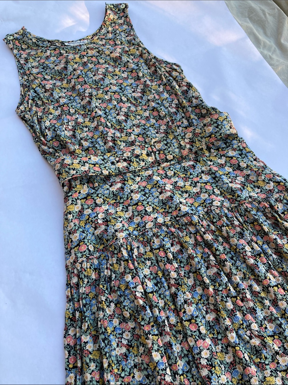 Vtg Anne Taylor 80’s Basque waist rayon floral midi dress 8 S M